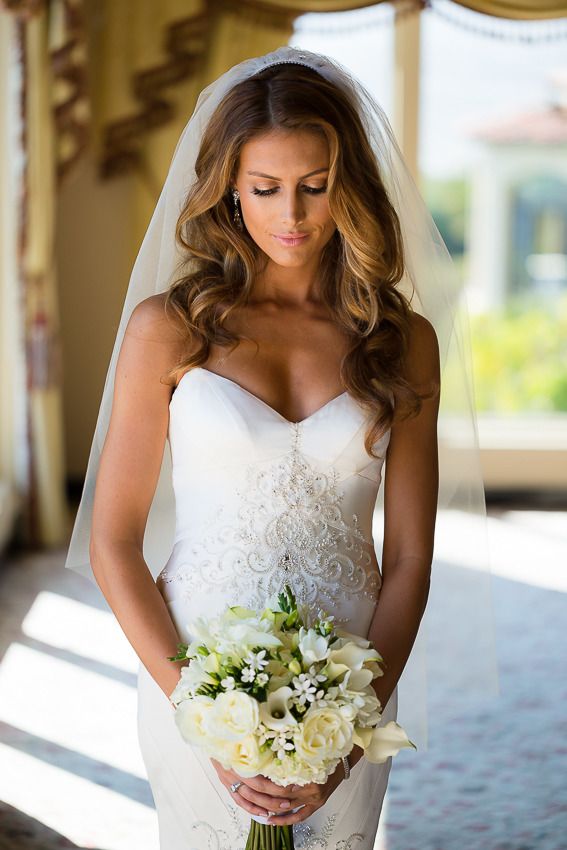 Long Elegant Wavy Hairstyle For Bride 2 - 7 Gorgeous Wedding Hairstyles For Fine Hair To Try In 2021 Long Elegant Wavy Hairstyle For Bride 2 - 7 Gorgeous Wedding Hairstyles For Fine Hair To Try In 2021 Gay Wedding Guide