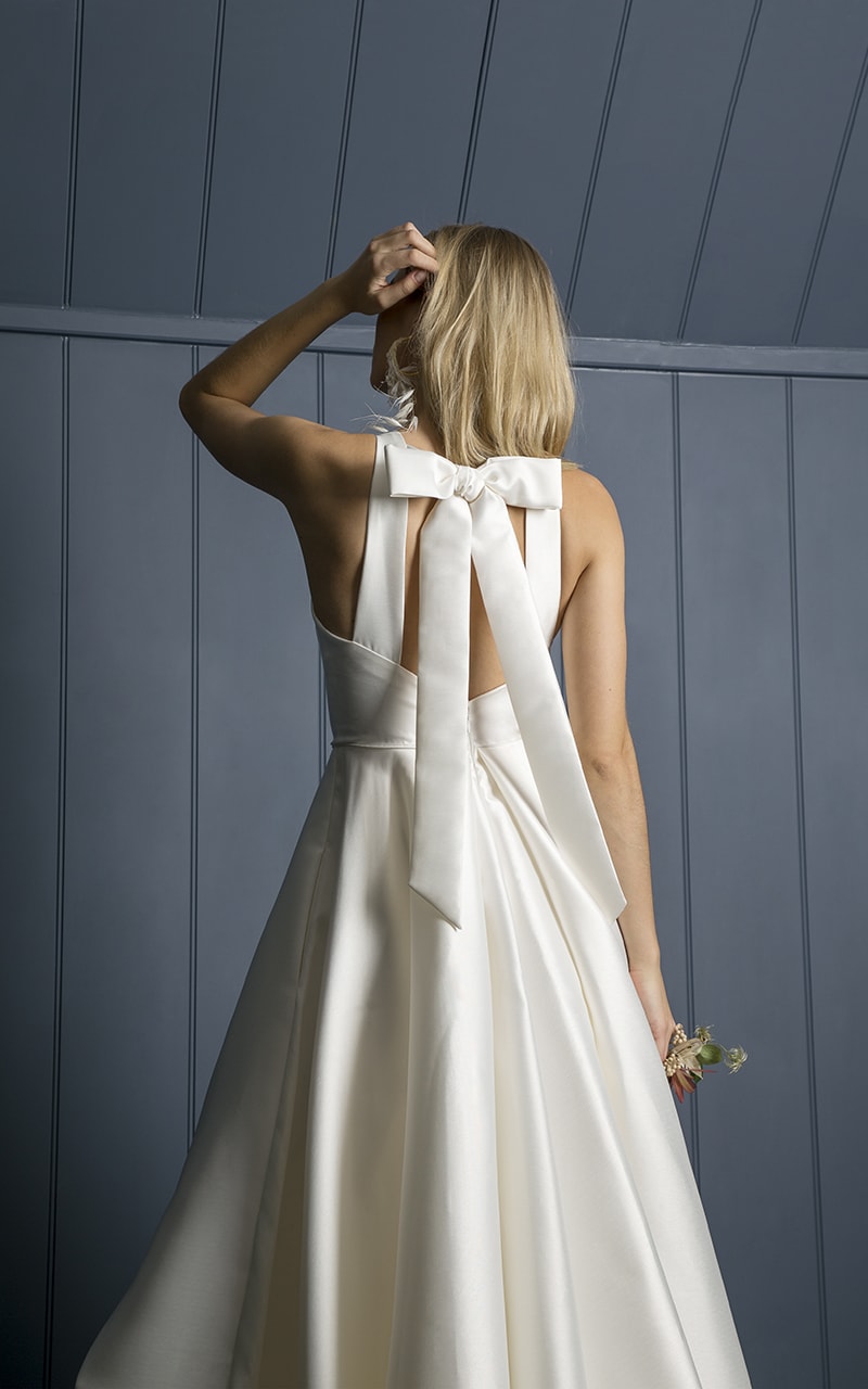 Oak Wedding Dress Back 2 - Heavenly Same-Sex Autumn Wedding Ideas From The Uk'S Top 10 Lgbtq+ Wedding Suppliers Gay Wedding Guide