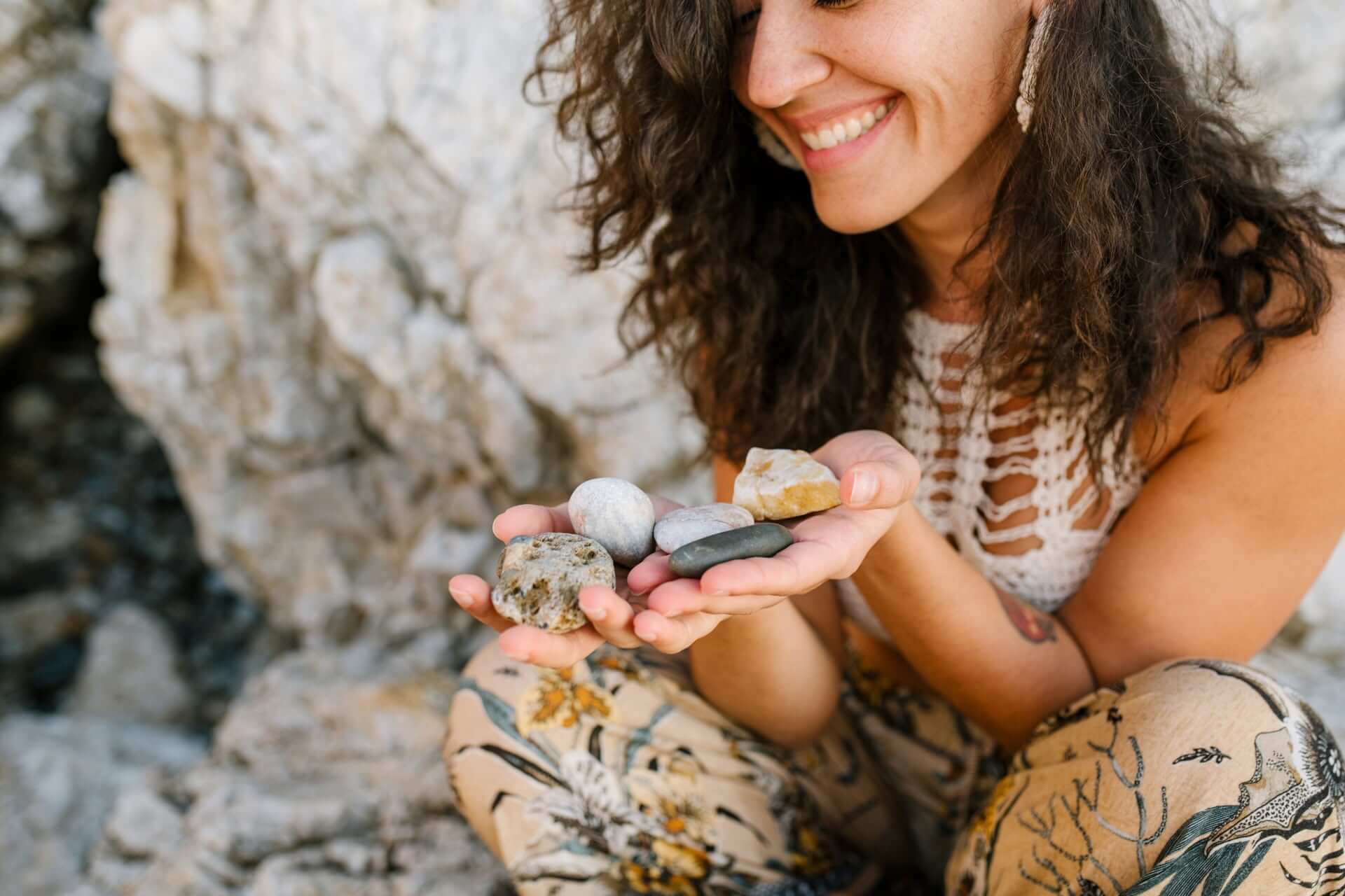 Pexels Julia Volk 6286598 2 - Eco-Friendly Wedding &Amp; Engagement Rings Pexels Julia Volk 6286598 2 - Eco-Friendly Wedding &Amp; Engagement Rings Gay Wedding Guide