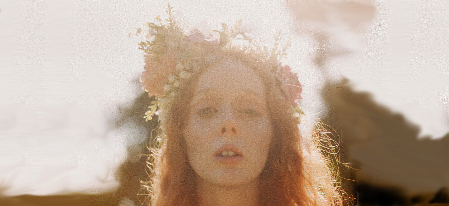 Preraphalite Floral Head Dress By Harriet Parry Wedding Flower Trends Headpieces 2016 Via The Gay Wedding Guide 1 2 - Floral Dance: The Rise Of The Floral Headpiece Preraphalite-Floral-Head-Dress-By-Harriet-Parry-Wedding-Flower-Trends-Headpieces-2016-Via-The-Gay-Wedding-Guide