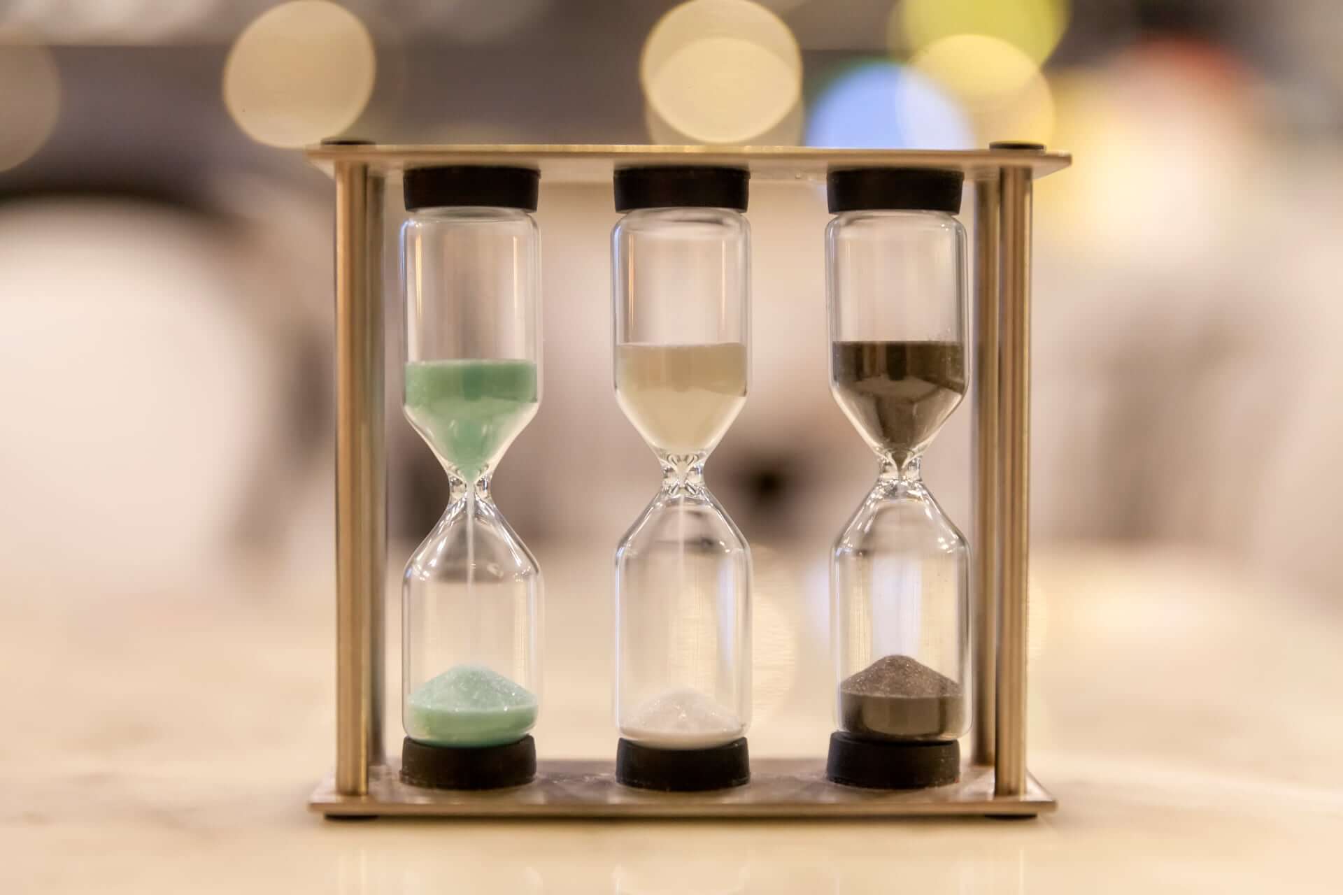 Sand Watches With Different Timings 7P26Rcb 2 - What To Consider When Buying Groomsmen Gifts Sand Watches With Different Timings 7P26Rcb 2 - What To Consider When Buying Groomsmen Gifts Gay Wedding Guide