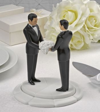 Wedding Topper Gay 2 - 40 Awesome Gay Wedding Cake Toppers That Will Make Your Wedding Cake Stand Out Wedding Topper Gay 2 - 40 Awesome Gay Wedding Cake Toppers That Will Make Your Wedding Cake Stand Out Gay Wedding Guide