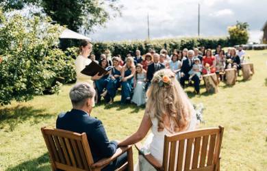 Neutral Wedding Category - Inspiration Gay Wedding Guide