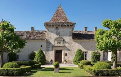 Destination Weddings Advice - Inspiration Gay Wedding Guide