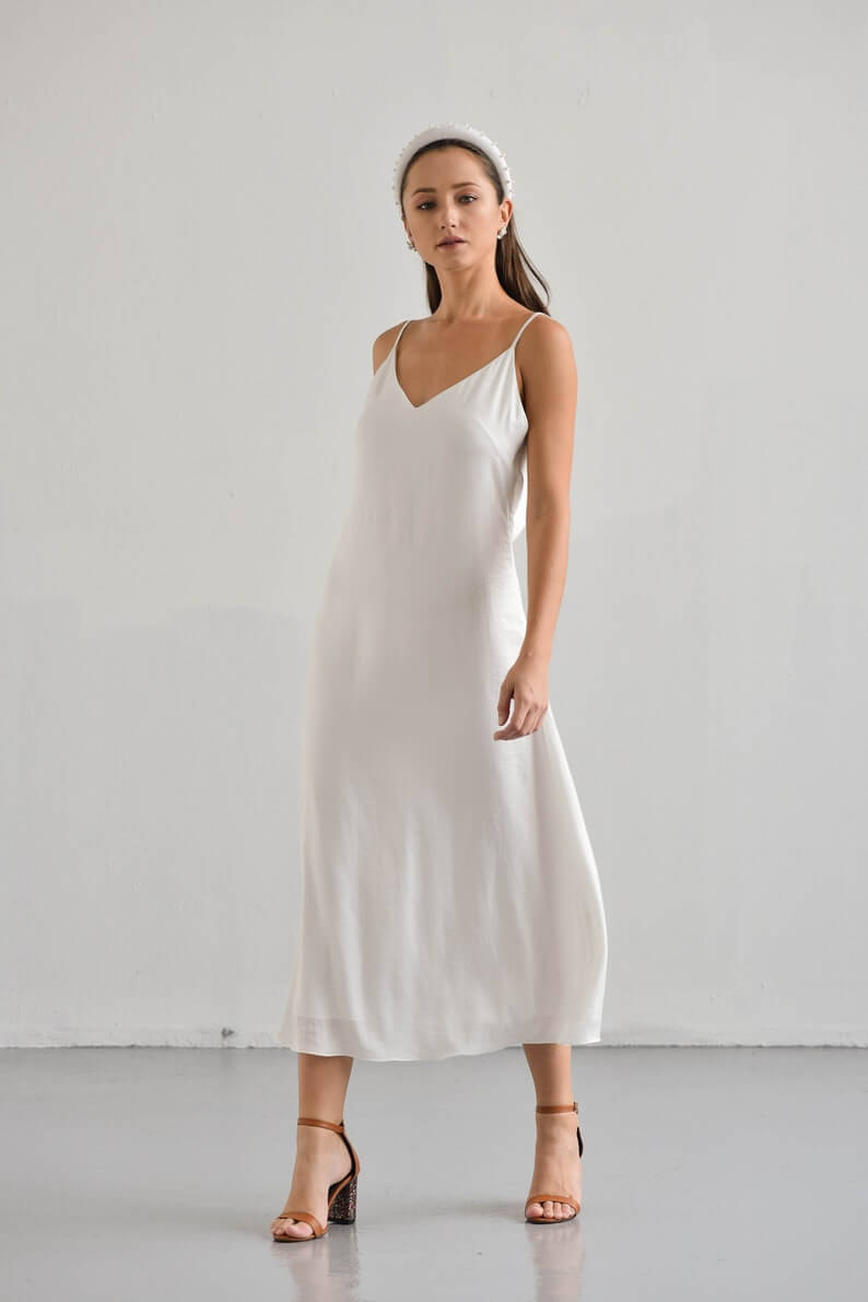 Embellished Midi Dress 01 - 30 Chic Lesbian Wedding Dresses That Make Your Bridal Look Authentic Embellished Midi Dress 01 - 30 Chic Lesbian Wedding Dresses That Make Your Bridal Look Authentic Gay Wedding Guide
