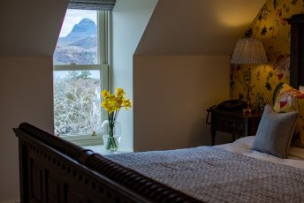 Dsc2754 Hdr 344X230