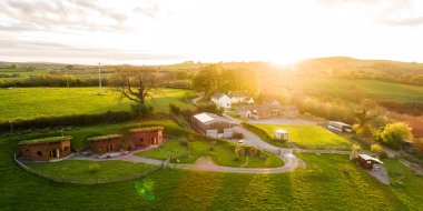 Treberfeddfarm May2018 Km 011 380X190