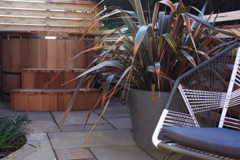 Hot Tub 345X230