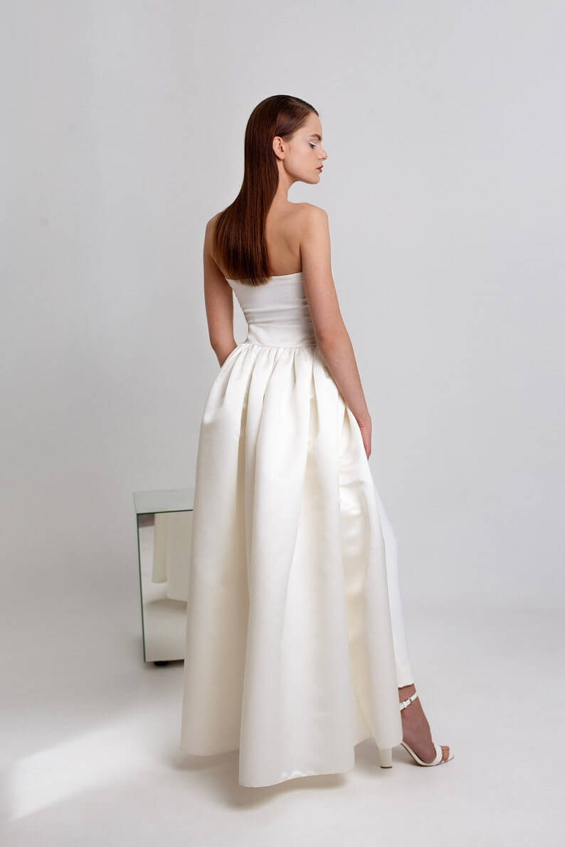 Off The Shoulder Wedding Jumpsuit For Women 2 Lesbian Wedding Suit - 30 Amazing Lesbian Wedding Suits To Look Stunning On Your Big Day Off The Shoulder Wedding Jumpsuit For Women 2 Lesbian Wedding Suit - 30 Amazing Lesbian Wedding Suits To Look Stunning On Your Big Day Gay Wedding Guide