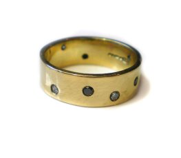 18K Diamonds Gold Ring 263X230