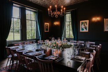 Dining Room Credit Loraine Ross 344X230