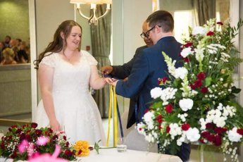 Handfasting 2 345X230