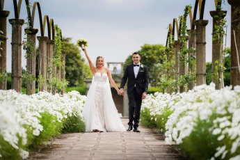 Sandon Hall Wedding Photographer Edited 345X230