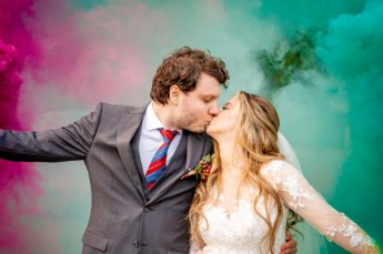 Wedding Smoke Bombs 345X229