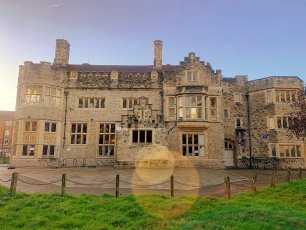 Img 2461 306X230