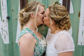 Keely And Bryony 30 Of 66 344X230