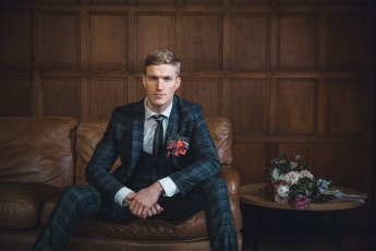 Kingswood Arts Wedding Styled Shoot 0036 345X230