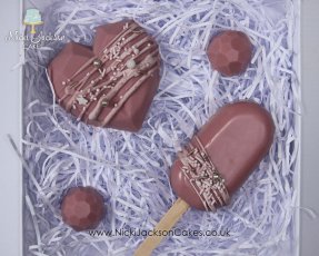 Pink Choc Cakecicles 287X230