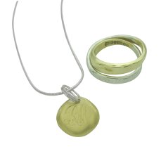 Revamp Ring Pendant Jennys Mum 229X229