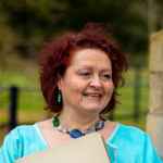 Sarahhallcelebrantjan234Small 1 Uwp Avatar Thumb - Uwp - Profile User Avatar