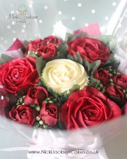 Valentines Day Cupcake Bouquet 184X230