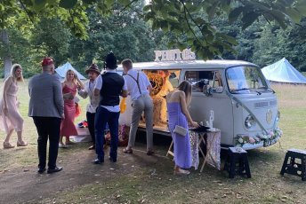 Rent A Wedding Car Essex 344X230