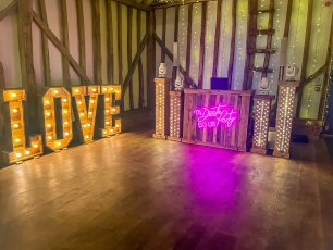 Rustic Neon 306X230