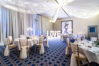23. Bowood Hotel Spa Golf Resort 1 345X230