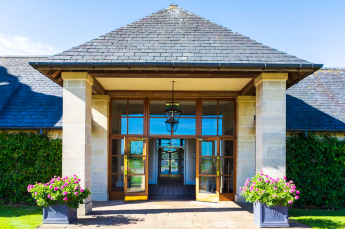 24. Bowood Hotel Spa Golf Resort 2 345X229