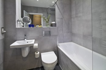 Bathroom New 346X229