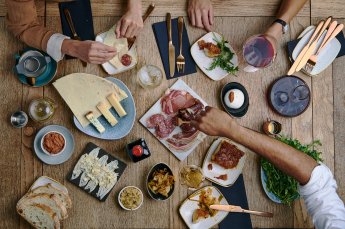 Diogenes 09 2020 Foodselectionflatlay 34 Wix 345X229