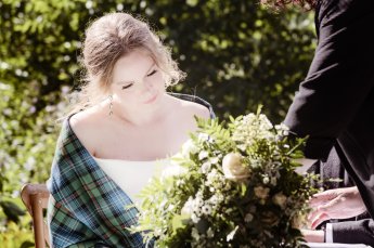 Edinburgh Wedding Photography By Ewan Mathers 2022 10005 345X229