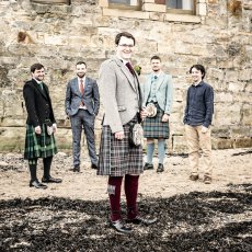 Edinburgh Wedding Photography By Ewan Mathers 2022 10025 230X230