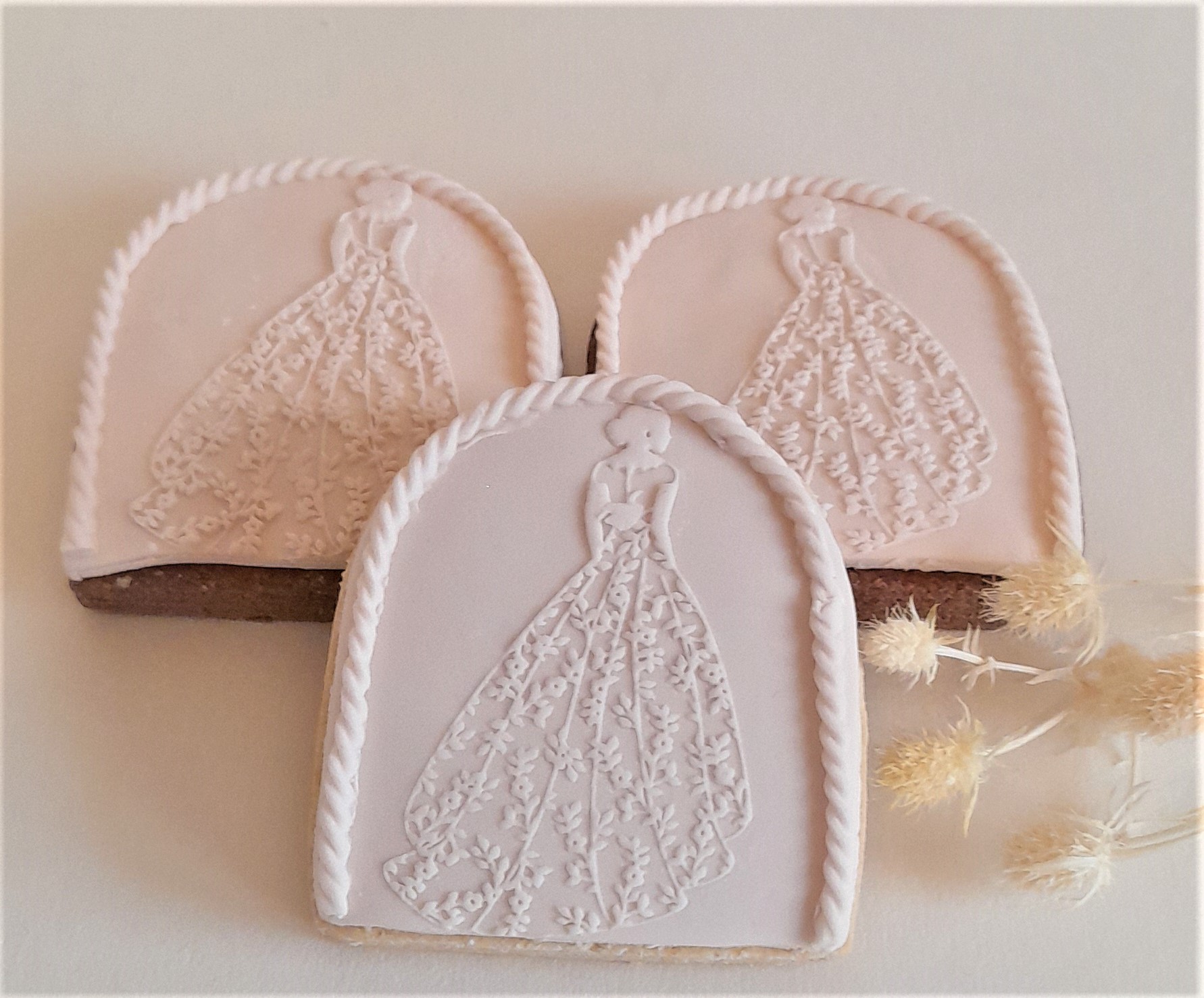 Fondant Cookie Wedding Favour 6