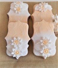 Fondant Cookie Wedding Favour 7 197X230