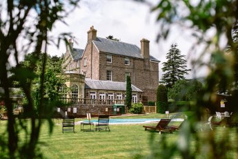 Peterstone Court