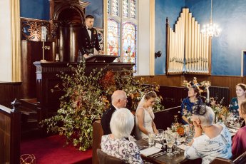 Lizandnicktheharbourchapelwedding 909 345X230