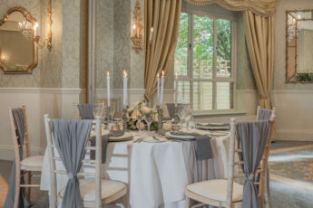 Manor Suite Careyswedding  099 345X230