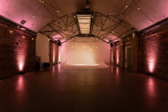 Shoreditchstudiosweddinglighting13.03.2021 1 345X230