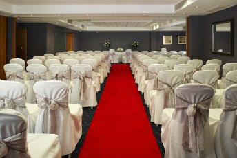 Surrey Suite Wedding Ceremony 344X230