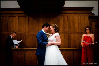 Wedding At Dixon Hotel London 010 345X230