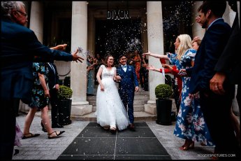 Wedding At Dixon Hotel London 013 345X230