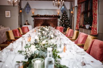 Adela Photography Hampshire Wedding Photographer Montagu Arms Beaulieum New Forest 446 344X230