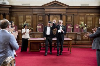 Fredericks Bar Islington Wedding Photography 0059 345X230