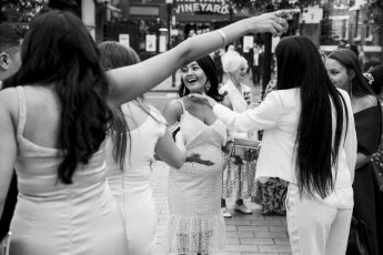 Fredericks Bar Islington Wedding Photography 0079 345X230