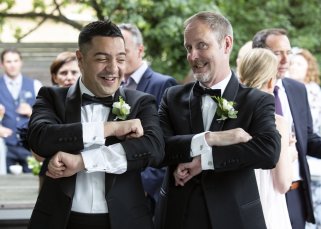 Fredericks Bar Islington Wedding Photography 0125 321X229