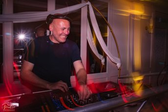 Djmark2 344X230