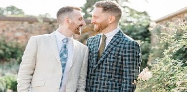 Greentrees Estate Walled Garden Wedding Venue In West Sussex Kelsie Scully Photography 5 380X188
