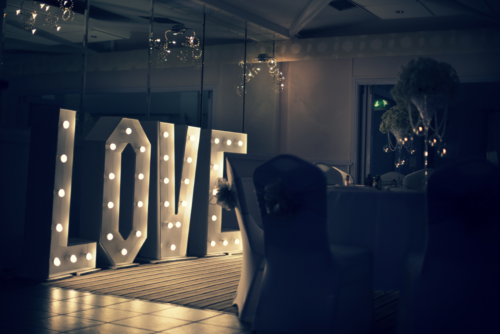 Samsandersphotography Wigan Photographer Hollandhallhotel Upholland Wedding Ceremony Reception Nathan Naomi Blog Jpg 045