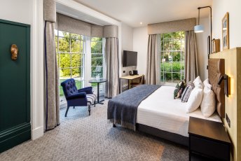 Bedrooms Suites Page 344X230